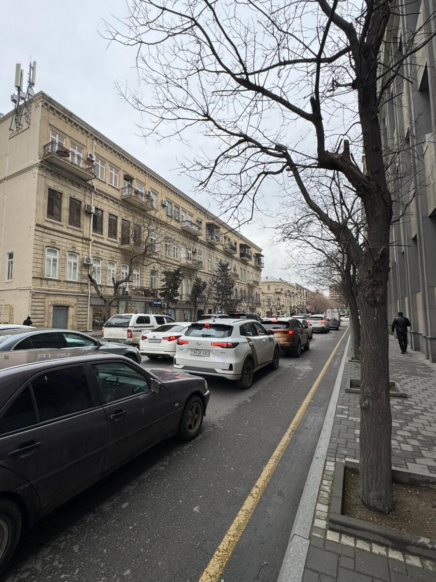 Satılır obyekt 416 m² — Əmlak, Bakı (5)