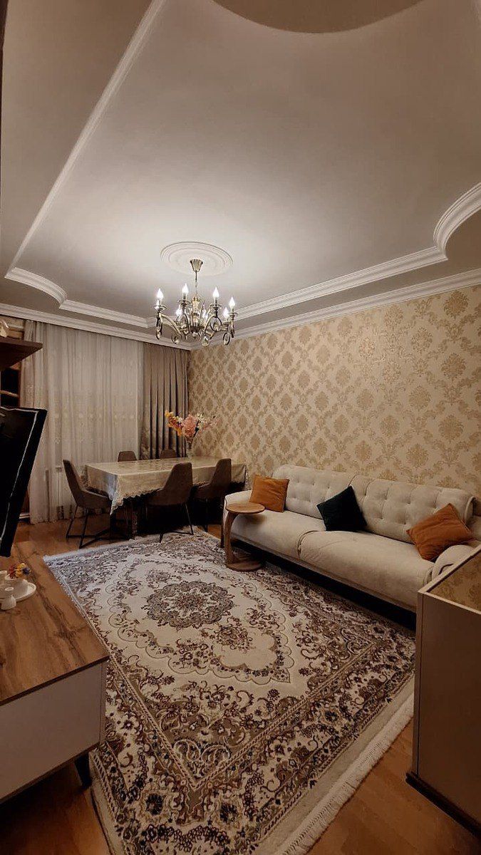 Satılır 2 otaqlı köhnə tikili 60 m² — Mənzil, Bakı (2)