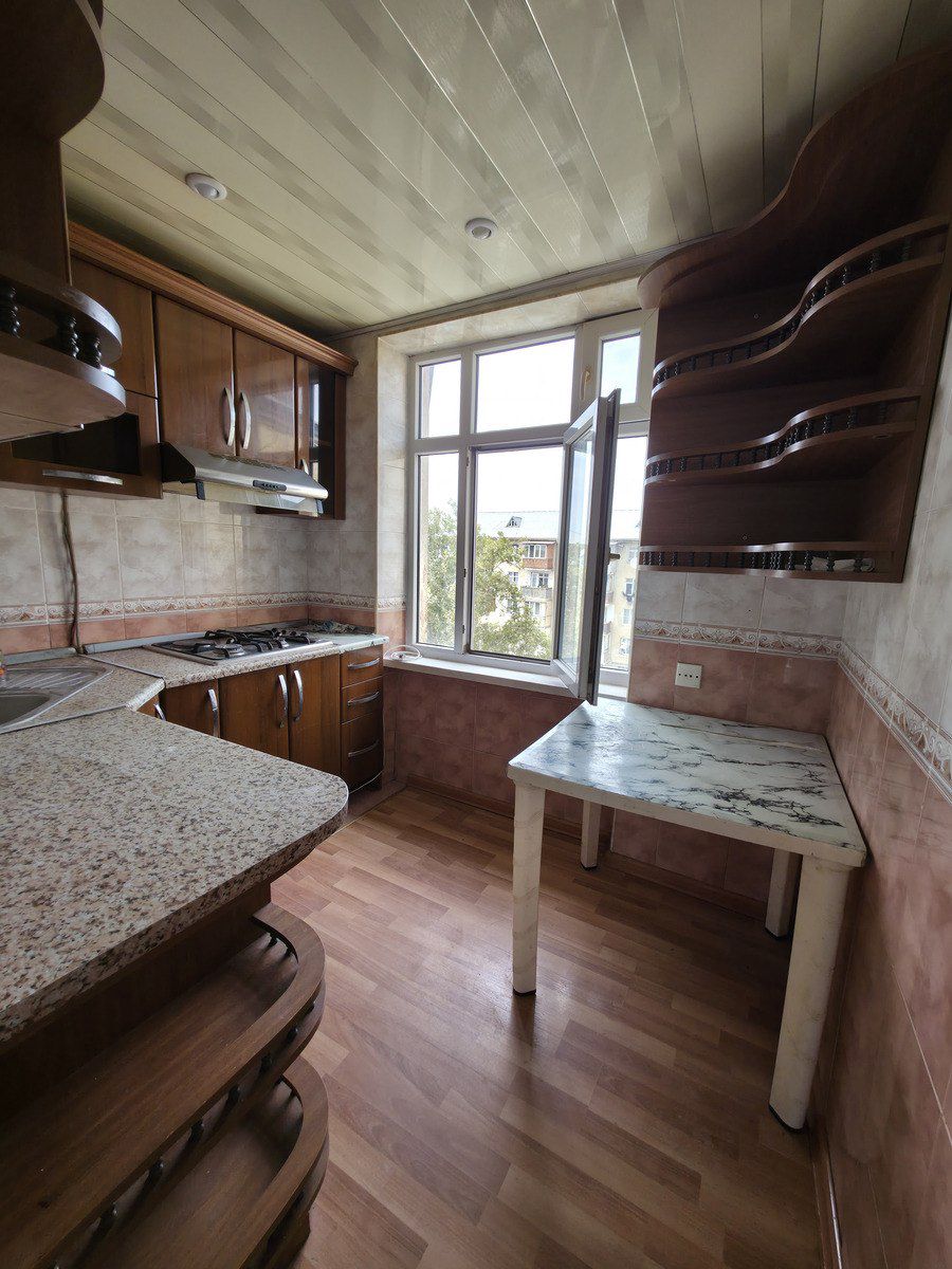 Satılır 3 otaqlı köhnə tikili 80 m² — Mənzil, Bakı (7)