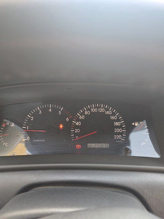 Toyota Corolla, 1.4 L, 2005 il, 243 875 km — Avtomobillər, Bakı (10)