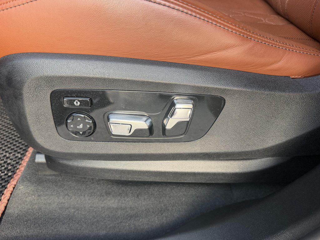 BMW X7, 3.0 L, 2025 il, 18 000 km — Avtomobillər, Bakı (11)
