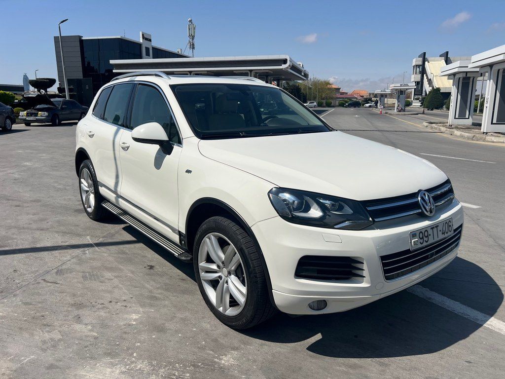 Volkswagen Touareg, 3.6 L, 2011 il, 329 000 km — Avtomobillər, Bakı (12)