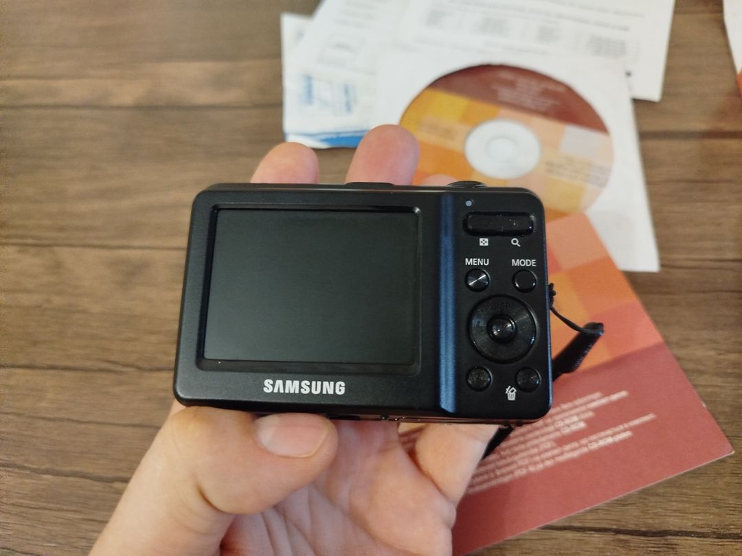Фотоаппарат Samsung ES9 — Foto və video texnikası, Bakı (2)