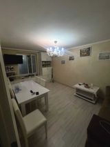 Satılır 2 otaqlı köhnə tikili 33 m² — Asif
