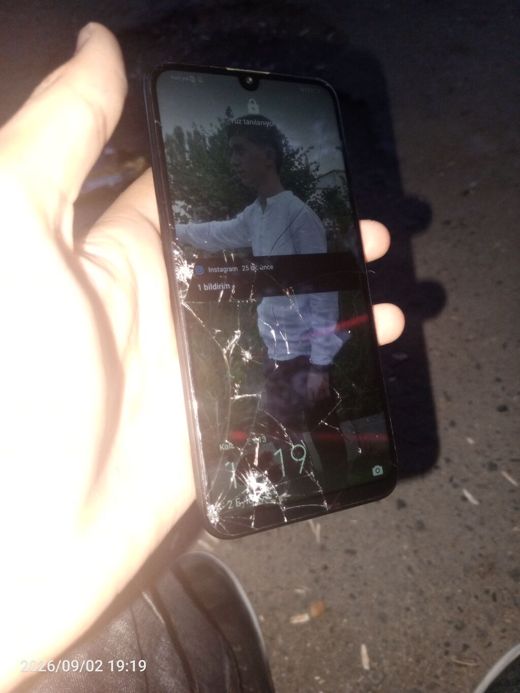 Məhsul: Ekranı qırıq smartfon Təsvir: - Damla tipli ön kamera — Digər smartfonlar, Sumqayıt (2)
