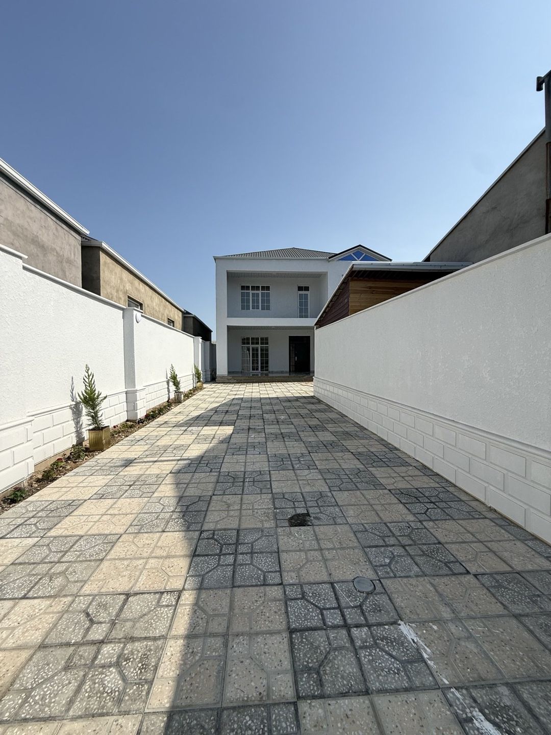 Satılır 7 otaqlı həyət evi/bağ evi 200 m² — Ev, villa, Bakı (3)