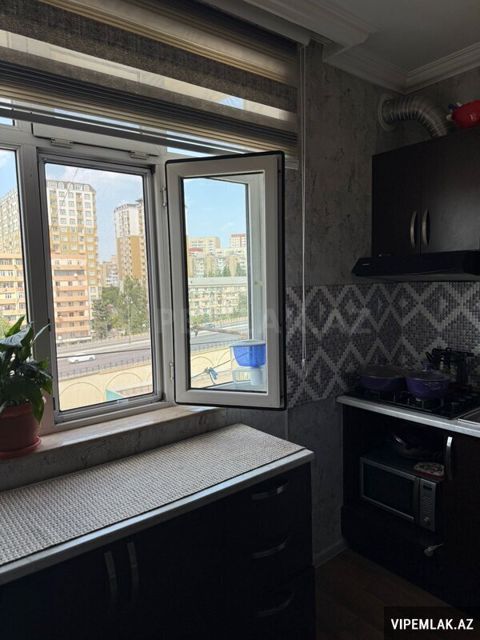 Nizami rayonunda 2 otaqlı Köhnə tikili Satılır, 60 m²