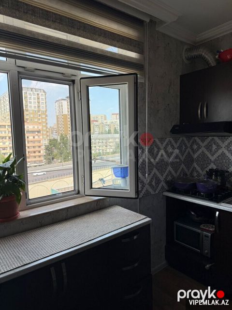 Nizami rayonunda 2 otaqlı Köhnə tikili Satılır, 60 m²