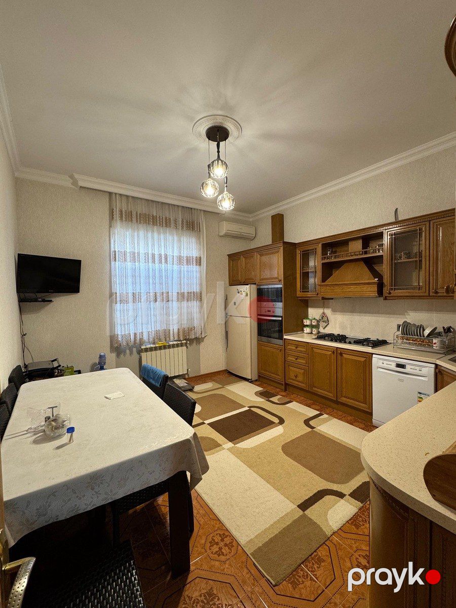 Satılır 7 otaqlı həyət evi/bağ evi 500 m² — Ev, villa, Bakı (7)