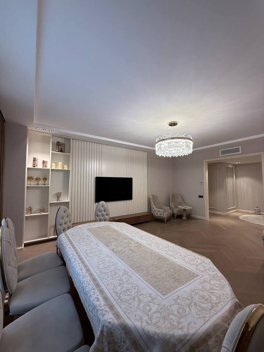 Satılır 4 otaqlı yeni tikili 150 m² — Mənzil, Bakı (8)