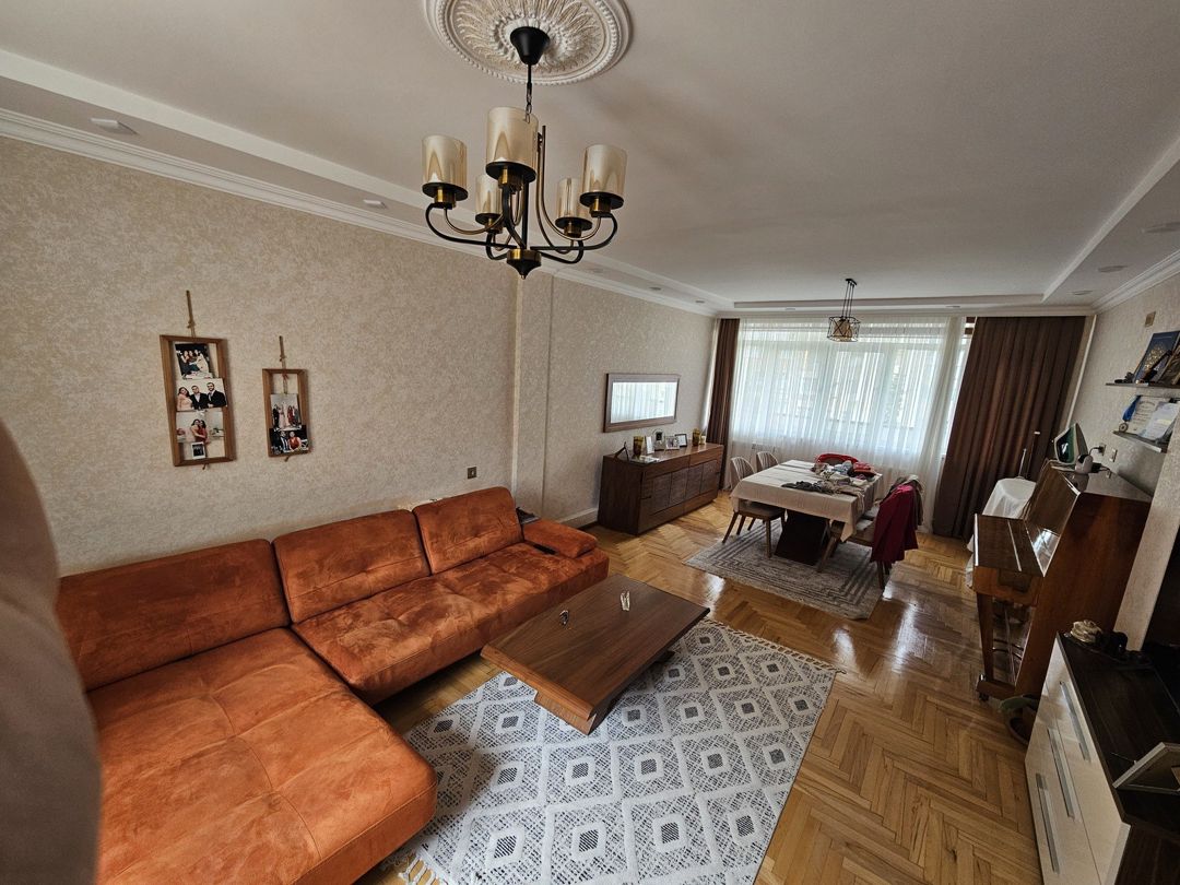 Satılır 2 otaqlı köhnə tikili 91 m² — Mənzil, Bakı (5)