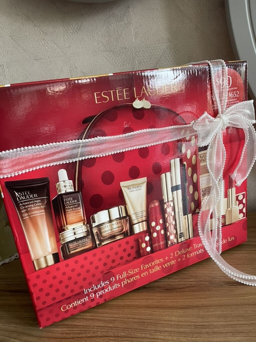 Estée Lauder hədiyyə dəsti – “Includes 9 Full‑Size Favorites + 2 — Kosmetik və parfüm dəstləri, Bakı (2)