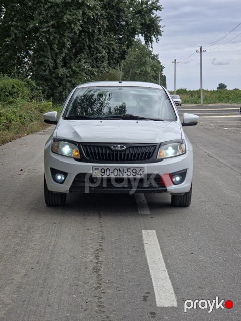 Lada (VAZ) Granta, 1.6 L, 2015 il, 200 100 km