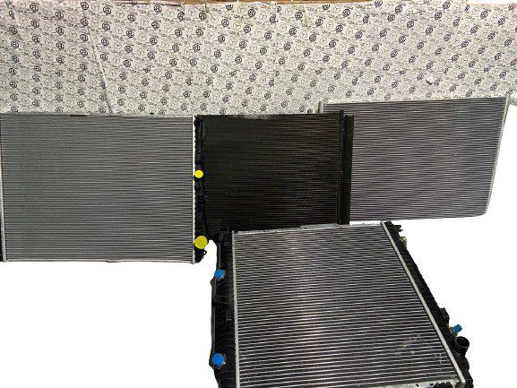 "Mercedes" radiatorları — Ehtiyat hissələri və aksesuarlar, Bakı (2)