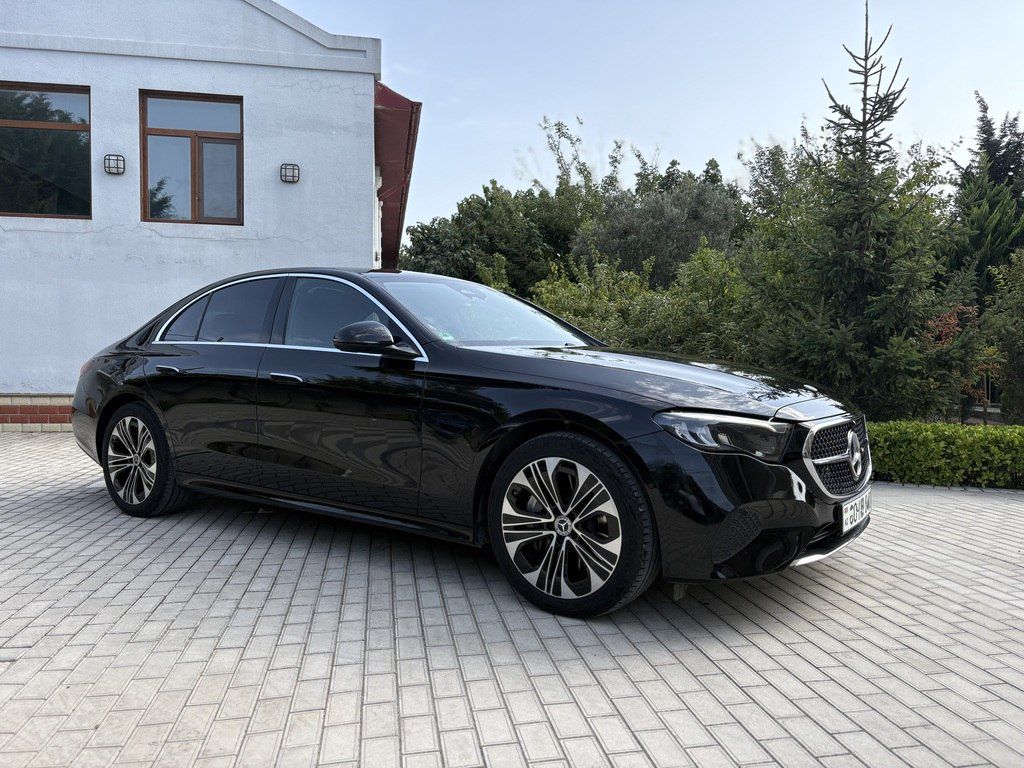 Mercedes E 350 e 2.0 L, 25.4 kWh, 2024 il, 19 000 km — Avtomobillər, Bakı (4)