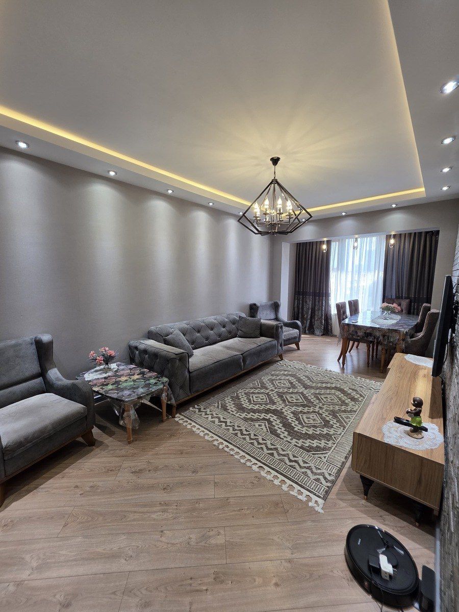İcarəyə verilir 3 otaqlı köhnə tikili 100 m² — Mənzil, Bakı