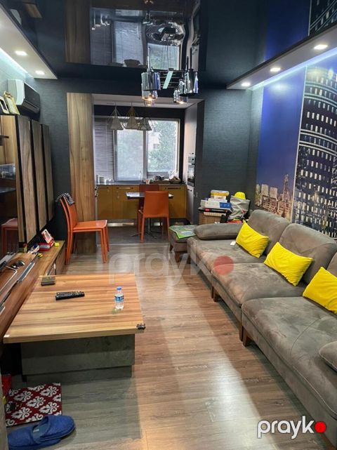 İcarəyə verilir 3 otaqlı köhnə tikili 50 m²