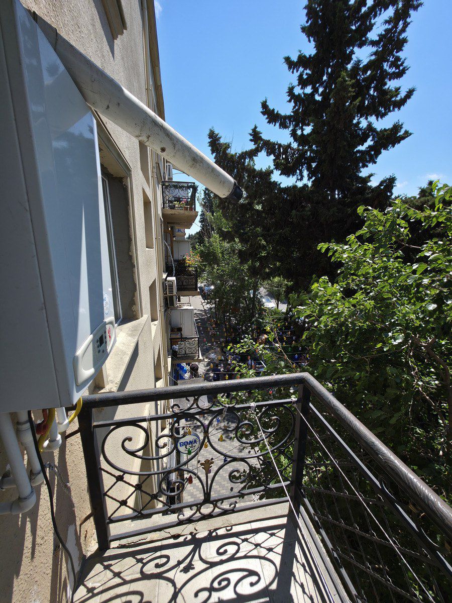 Satılır 1 otaqlı köhnə tikili 40 m² — Mənzil, Bakı (2)