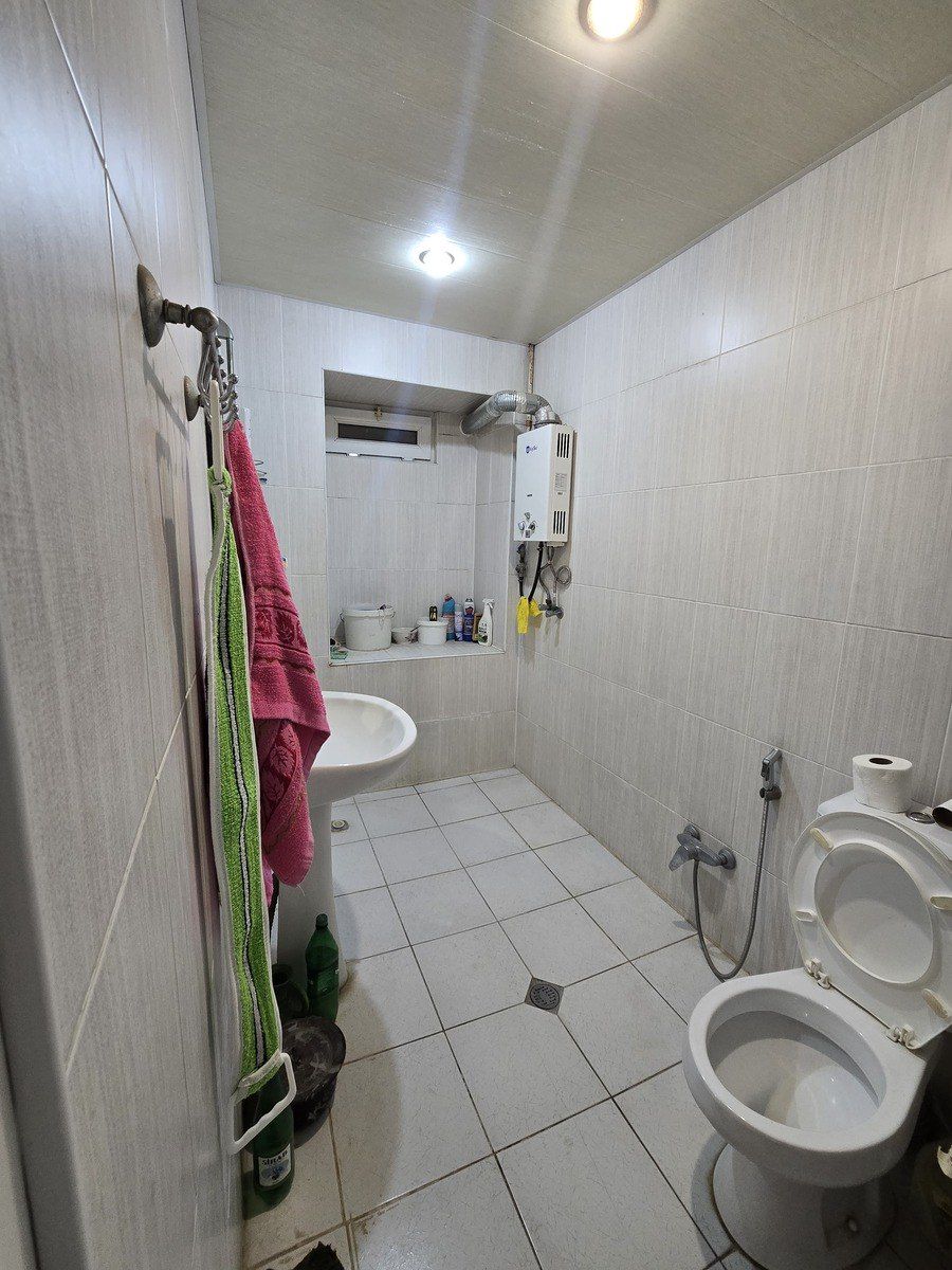Satılır 2 otaqlı köhnə tikili 50 m² — Mənzil, Bakı (7)