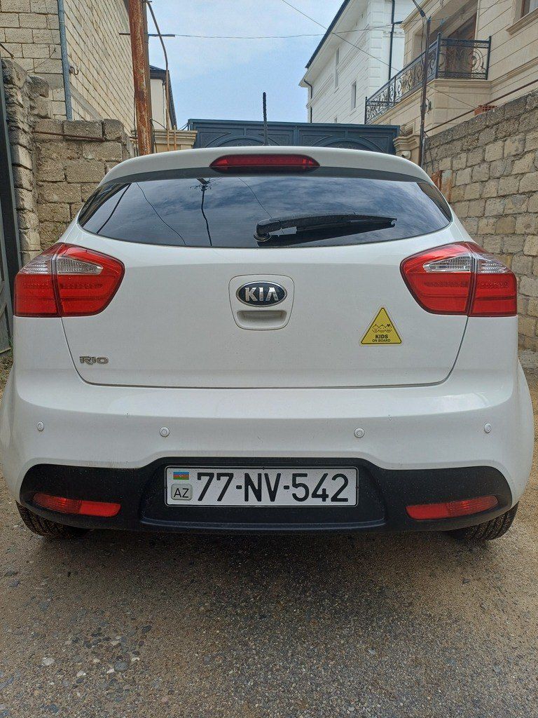 Kia Rio, 1.4 L, 2013 il, 122 063 km — Avtomobillər, Bakı (4)
