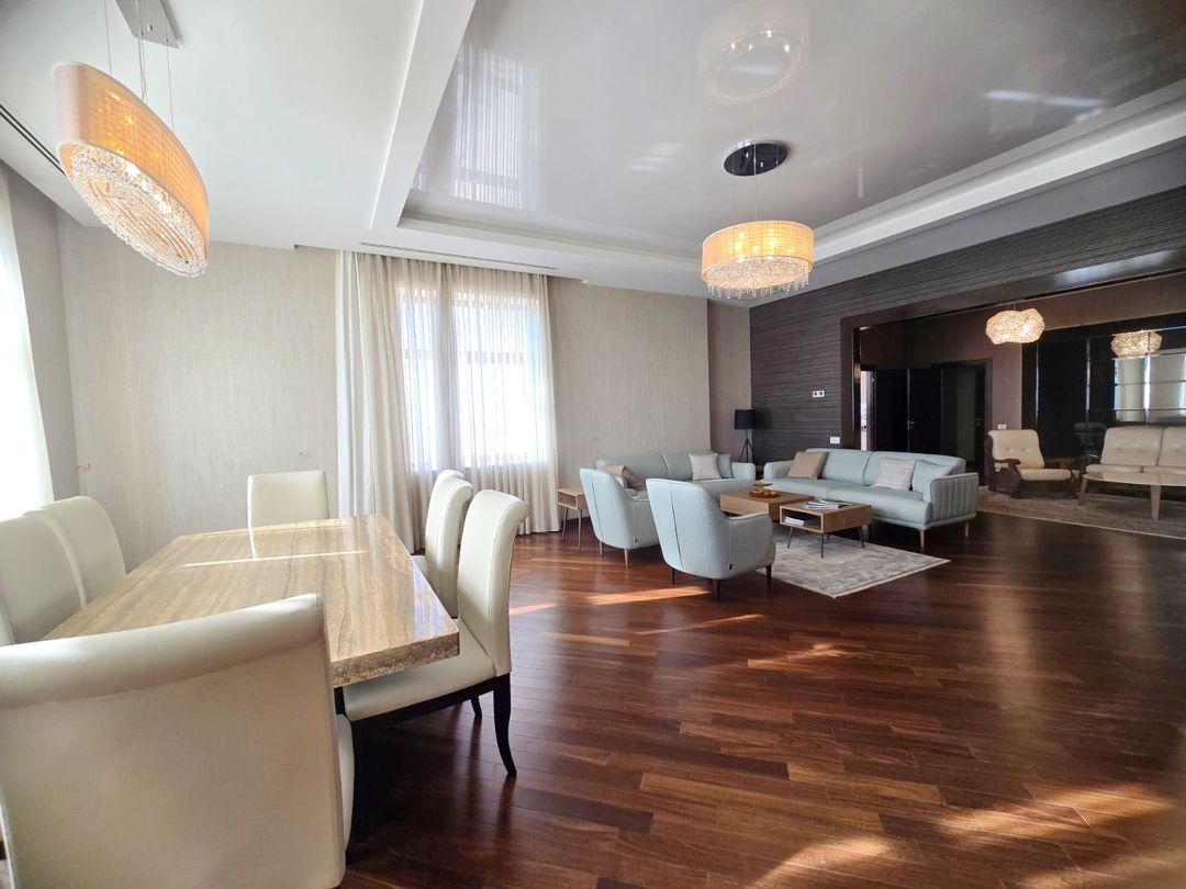 İcarəyə verilir 4 otaqlı yeni tikili 300 m² — Mənzil, Bakı (6)