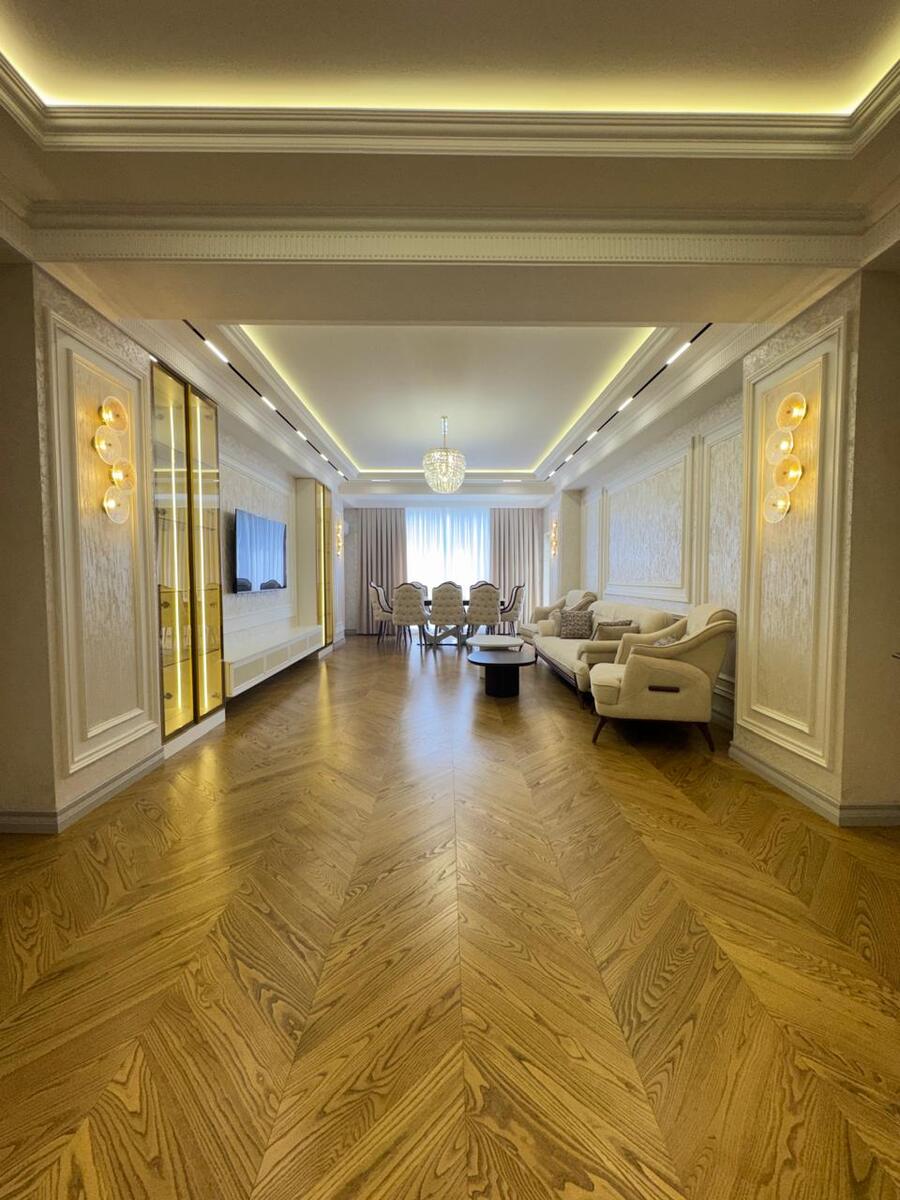 Satılır 4 otaqlı yeni tikili 235 m² — Mənzil, Bakı (3)