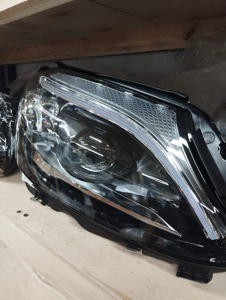 Mercedes W205 Fara multibeam — Ehtiyat hissələri və aksesuarlar, Bakı (10)