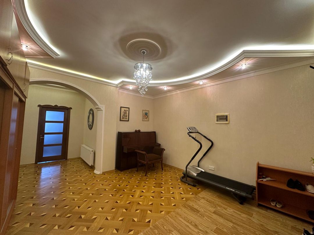 Satılır 3 otaqlı yeni tikili 140 m² — Mənzil, Bakı (4)