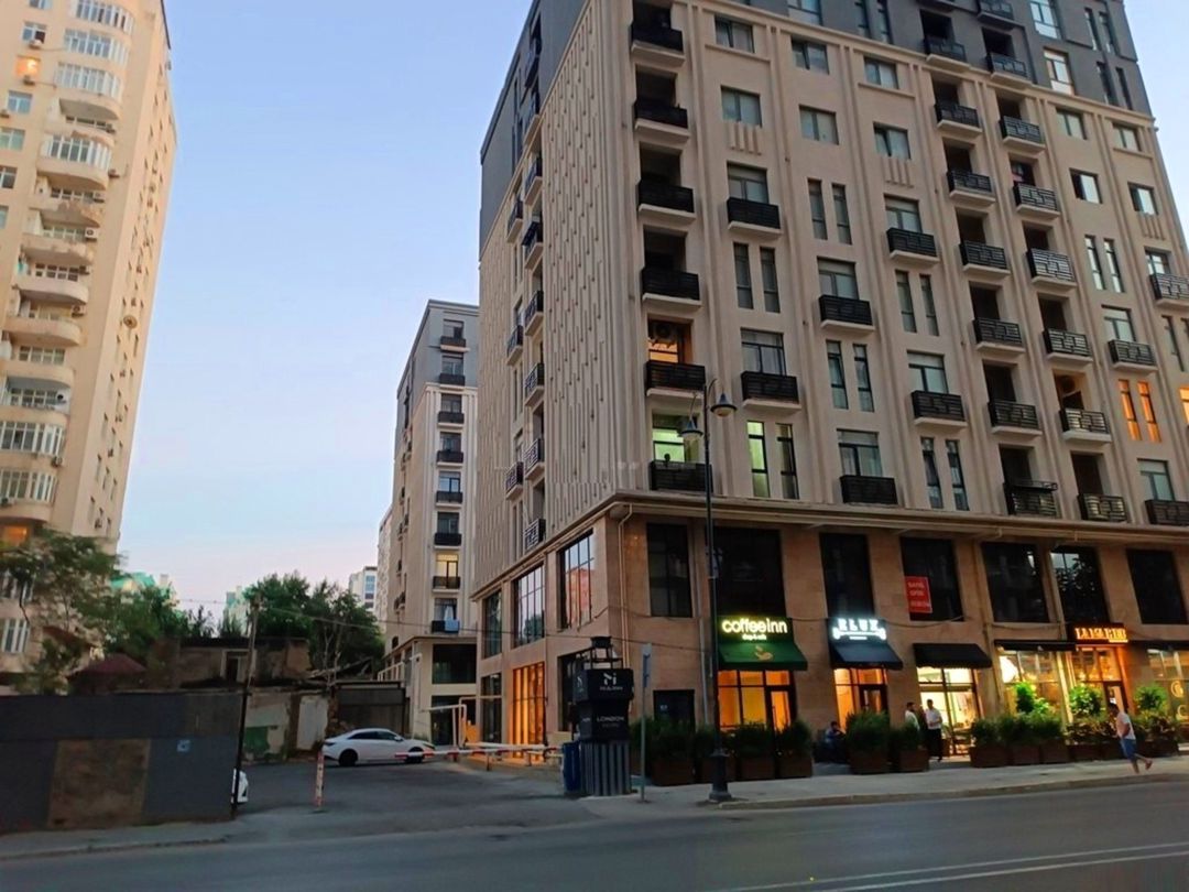 Satılır 2 otaqlı yeni tikili 69.5 m² — Mənzil, Bakı (2)
