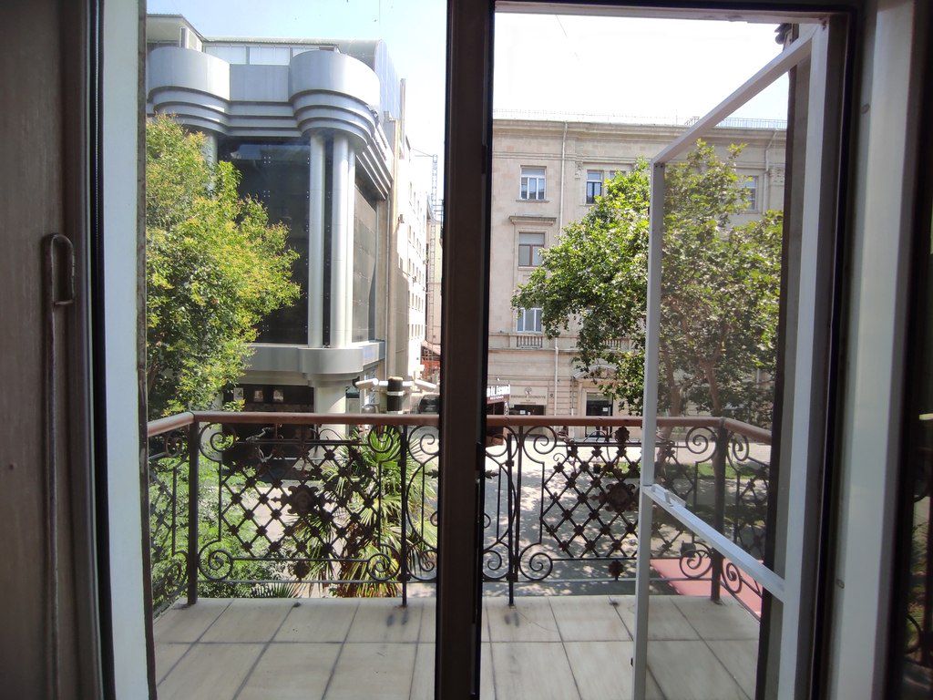 2-otaqlı mənzil kirayə verilir, Nizami küç. 70, 66 m² — Mənzil, Bakı (4)