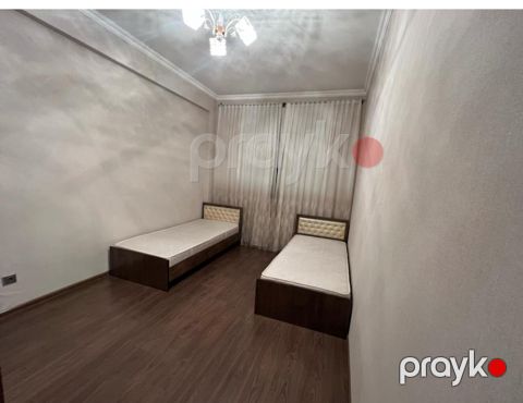 İcarəyə verilir 4 otaqlı yeni tikili 80 m²