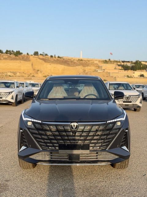 Changan Uni-Z, 1.5 L, 18.4 kWh, 2025 il, yeni — Bakı