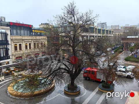 İcarəyə verilir 2 otaqlı köhnə tikili 85 m²