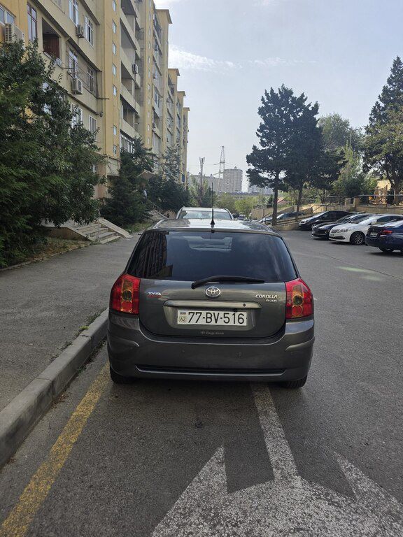 Toyota Corolla, 1.4 L, 2005 il, 243 875 km — Avtomobillər, Bakı (4)