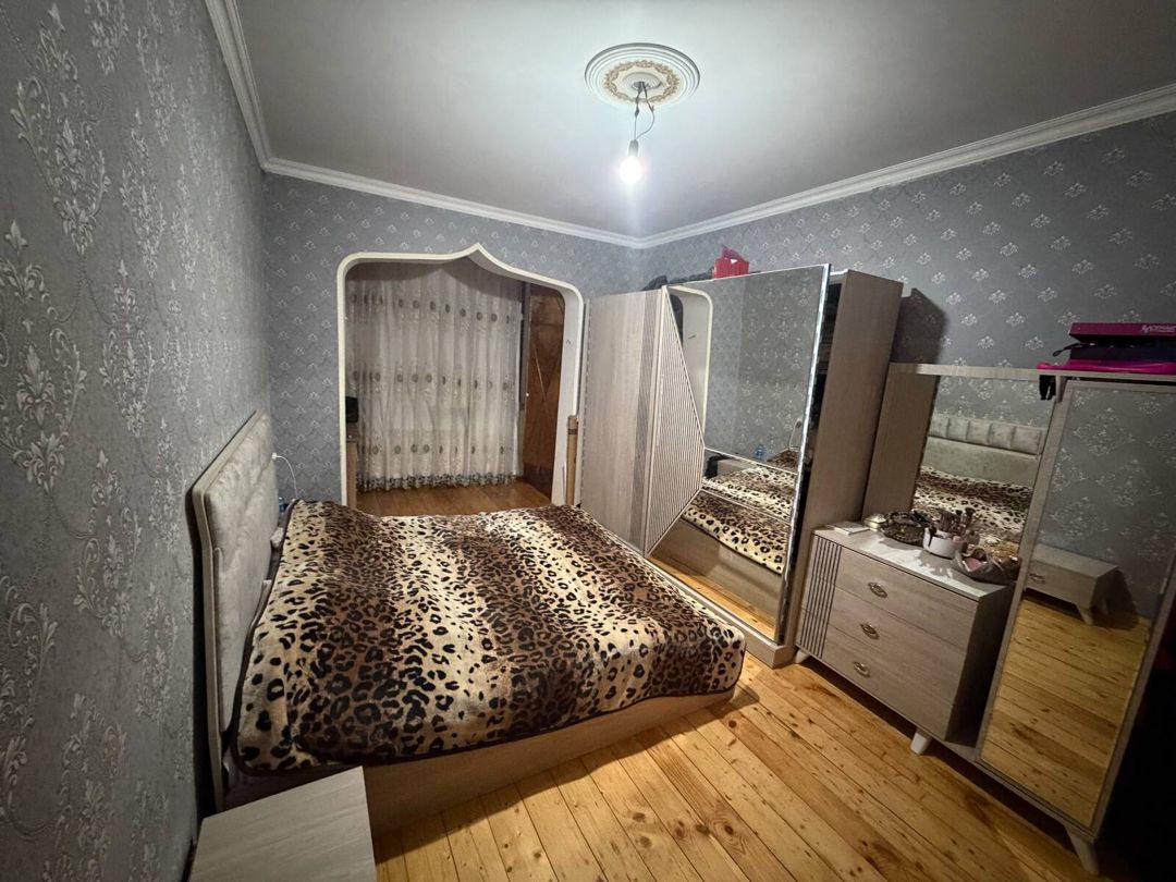Satılır 2 otaqlı köhnə tikili 60 m² — Mənzil, Bakı (4)