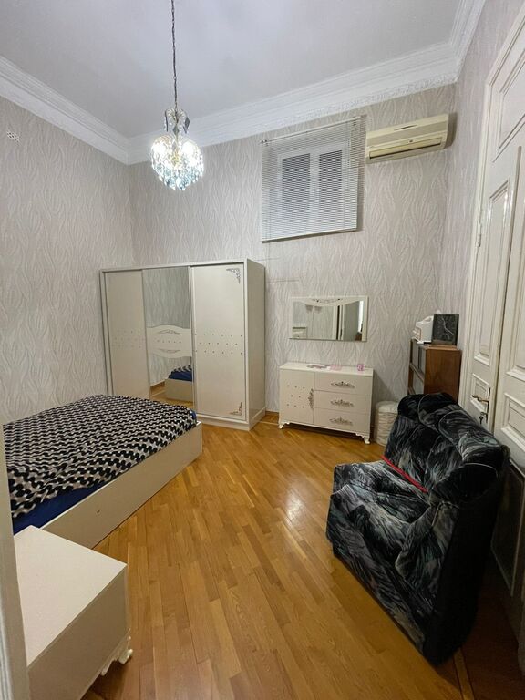 Satılır 3 otaqlı köhnə tikili 105 m² — Mənzil, Bakı (12)