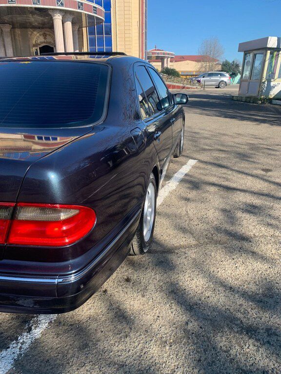 Mercedes E 320, 3.2 L, 2001 il, 349 687 km — Avtomobillər, Lənkəran (5)