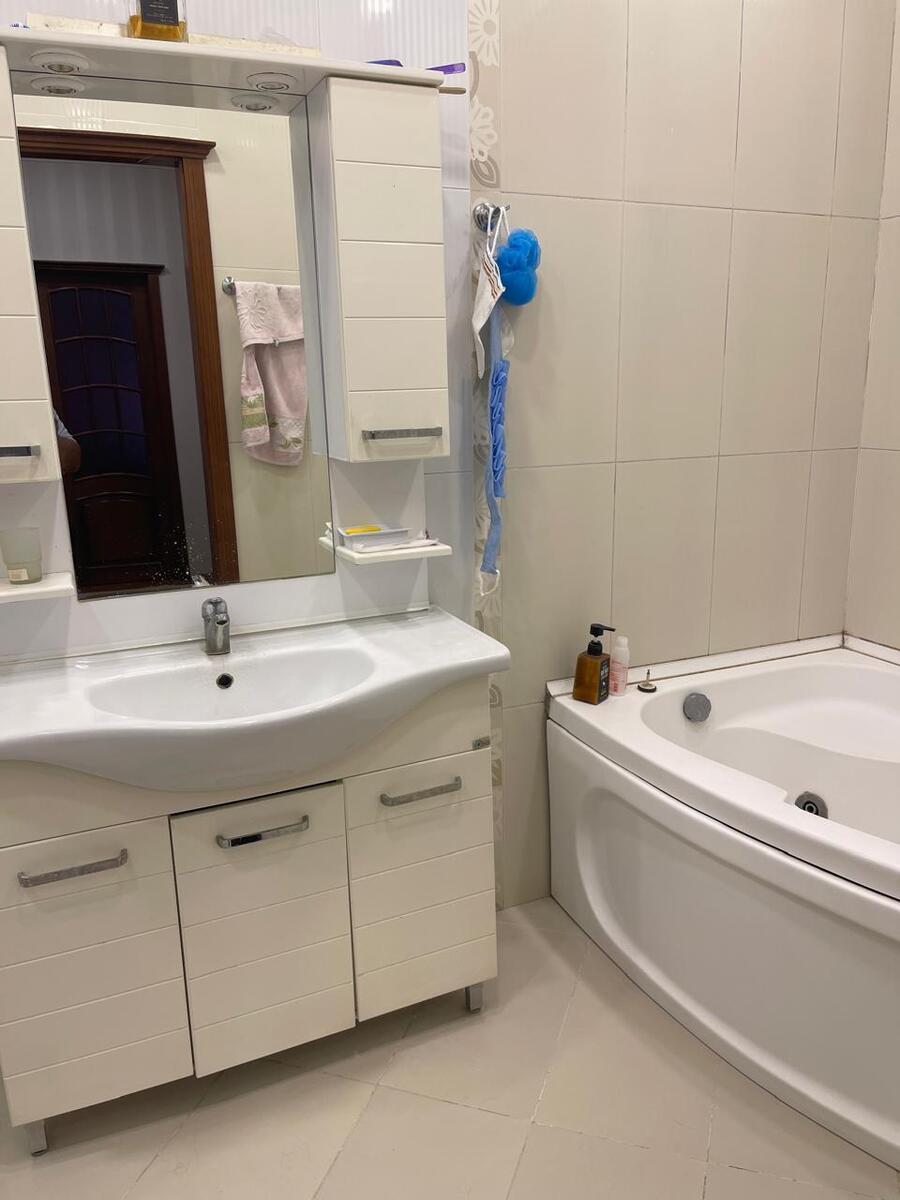 İcarəyə verilir 3 otaqlı yeni tikili 135 m² — Mənzil, Bakı (5)