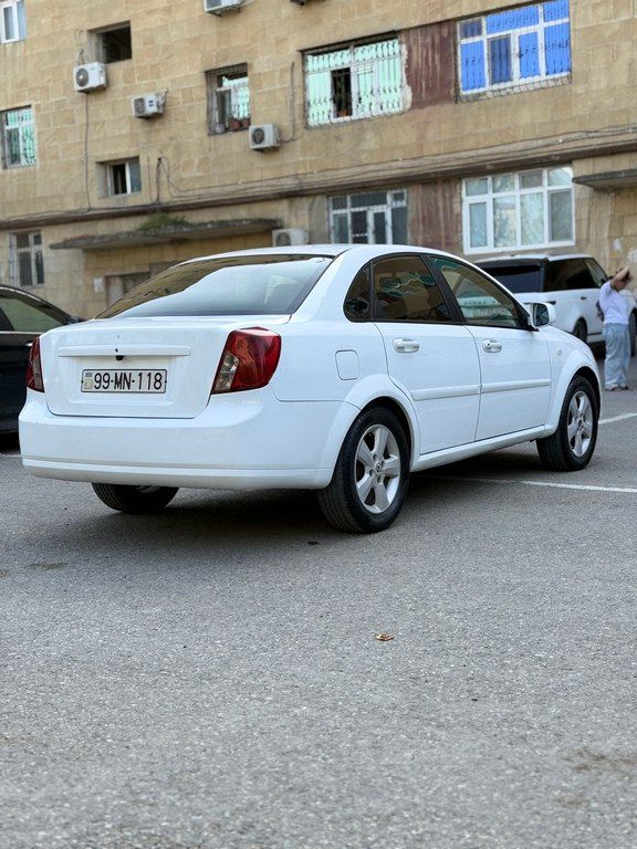 Daewoo Gentra, 1.5 L, 2013 il, 315 000 km — Avtomobillər, Bakı (7)