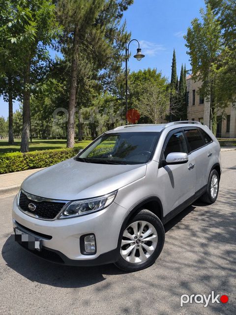 Kia Sorento, 2.0 L, 2013 il, 220 000 km