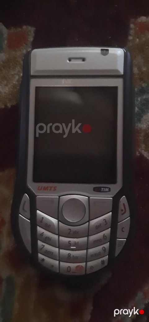 Nokia 6630 klassik düyməli telefon — Bakı