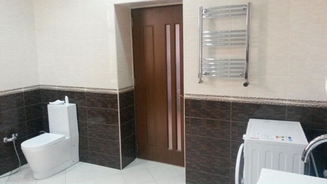 İcarəyə verilir 5 otaqlı həyət evi/bağ evi 350 m² — Ev, villa, Bakı (12)