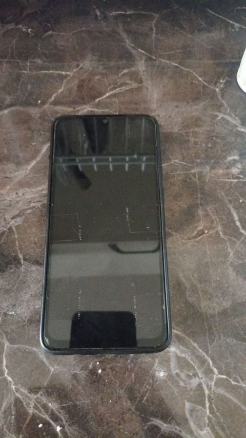 Zapcast Kımı Satram Redmi smartfon Xüsusiyyətlər: - Ekran — Bakı