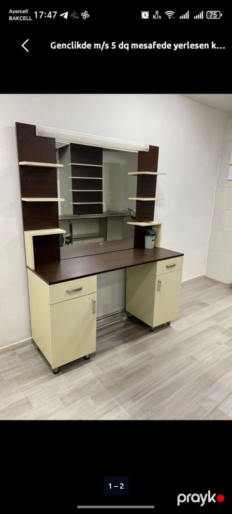 Yeni, Saç kəsimi üçün masa, Güzgülü — Bakı