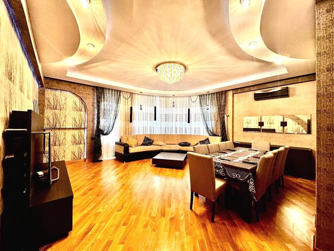 Satılır 3 otaqlı yeni tikili 150.5 m² — Mənzil, Bakı (2)