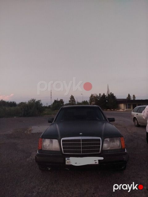 Mercedes 200 D, 2.0 L, 1992 il, 482 803 km