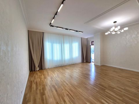 Satılır 3 otaqlı yeni tikili 153 m² — Bakı