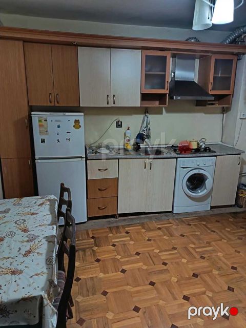 İcarəyə verilir 2 otaqlı həyət evi/bağ evi 75 m²