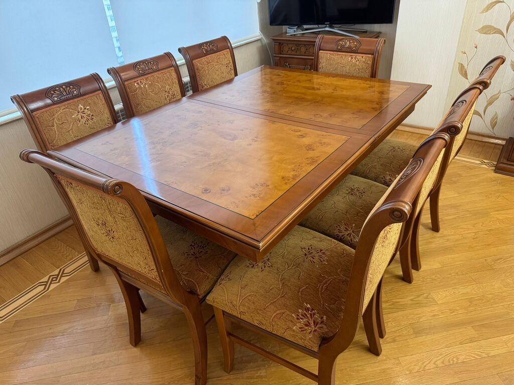 İşlənmiş, Masa və oturacaqlar — Mebel, Bakı (3)