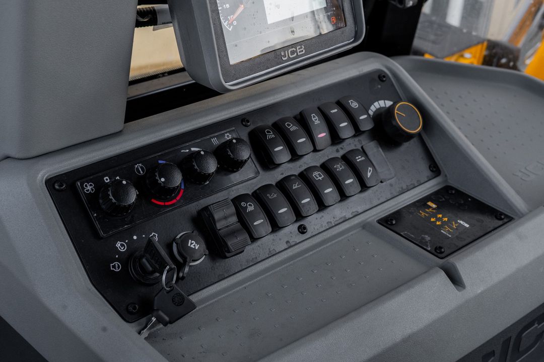 Jcb 3CX plus, 2025 il — İnşaat texnikası, Bakı (6)